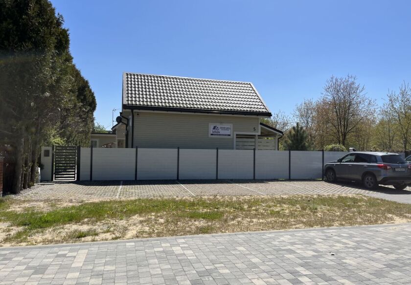 Domki JAMAJKA i apartament MAKS Międzywodzie 68