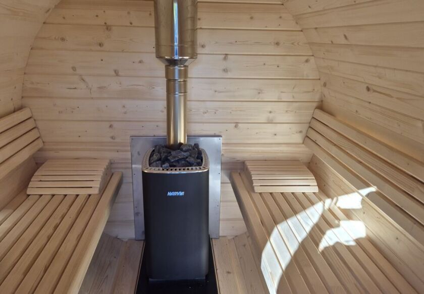 Domki JAMAJKA i apartament MAKS Międzywodzie 85