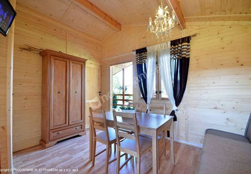 DOMKI LETNISKOWE 6 os.I POKOJE NADIA 6