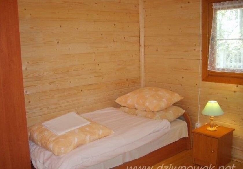 Domki letniskowe i Pokoje gościnne "Jask&oacute;łcze Gniazdo" 23