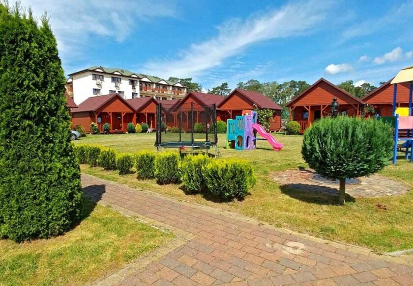 Domki Letniskowe PIKAMAR - noclegi Darł&oacute;wko