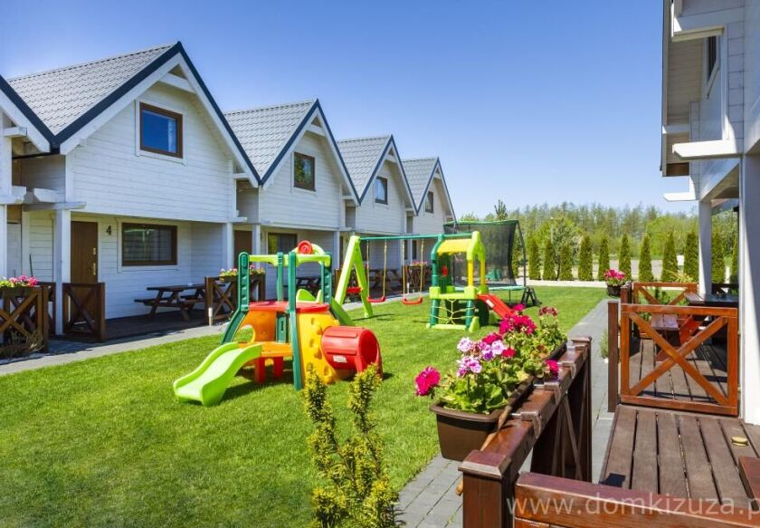 Domki Letniskowe "Zuza" - noclegi Sianożęty