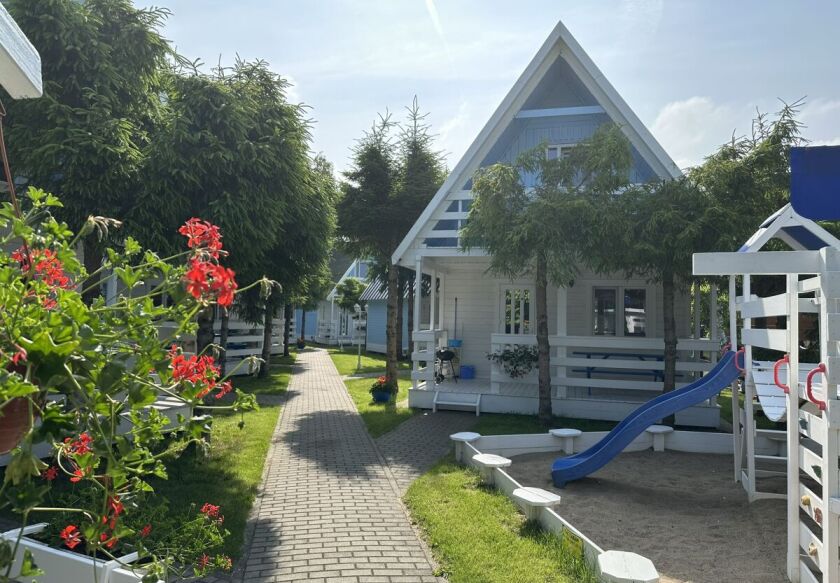 Domki MONIKA - noclegi Sarbinowo