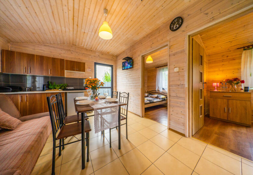 Domki nad Rozlewiskiem - noclegi Barkowo