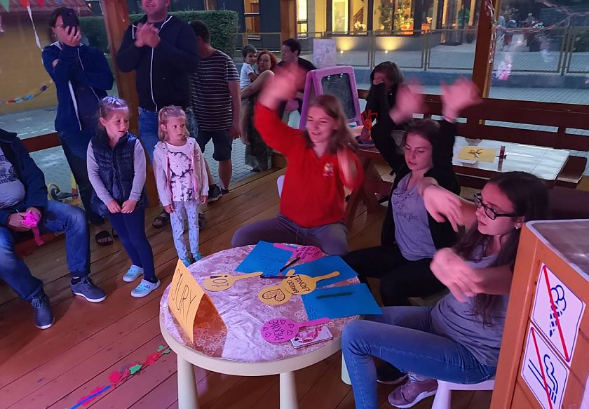 Domki - Ośrodek Wypoczynkowy "Oliwia" 7