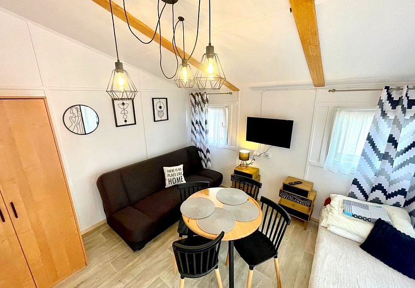 Domki Promyk Mrzeżyno - noclegi Mrzeżyno