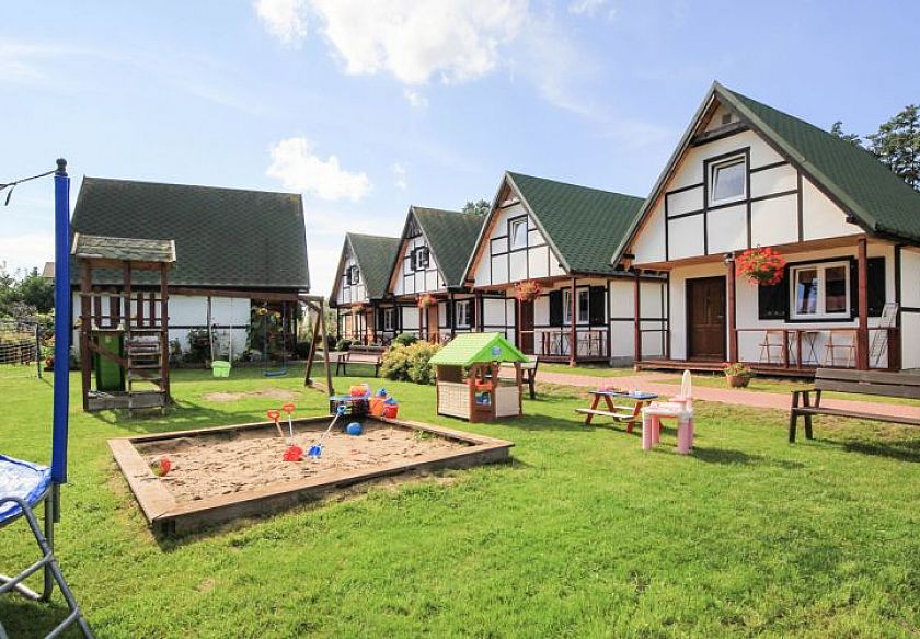 Domki Skrawek Nieba 2-8 osobowe 24