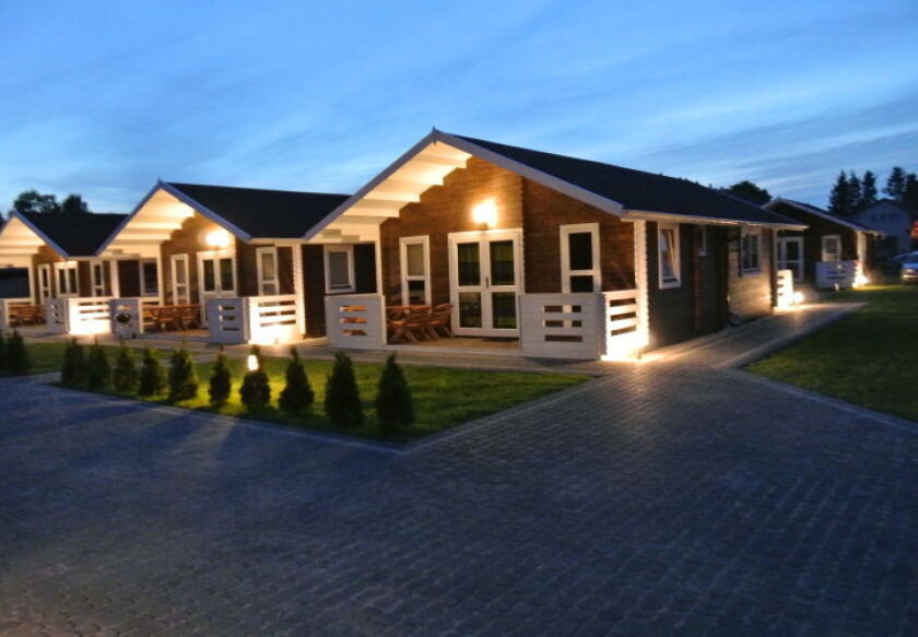 Domki Żeglarzy - noclegi Rowy