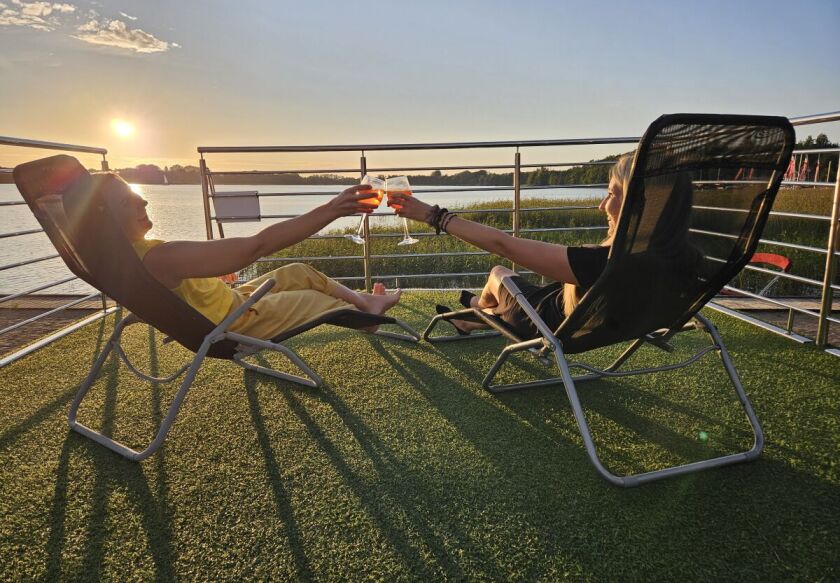 Domy na wodzie Topiko Czarter 1