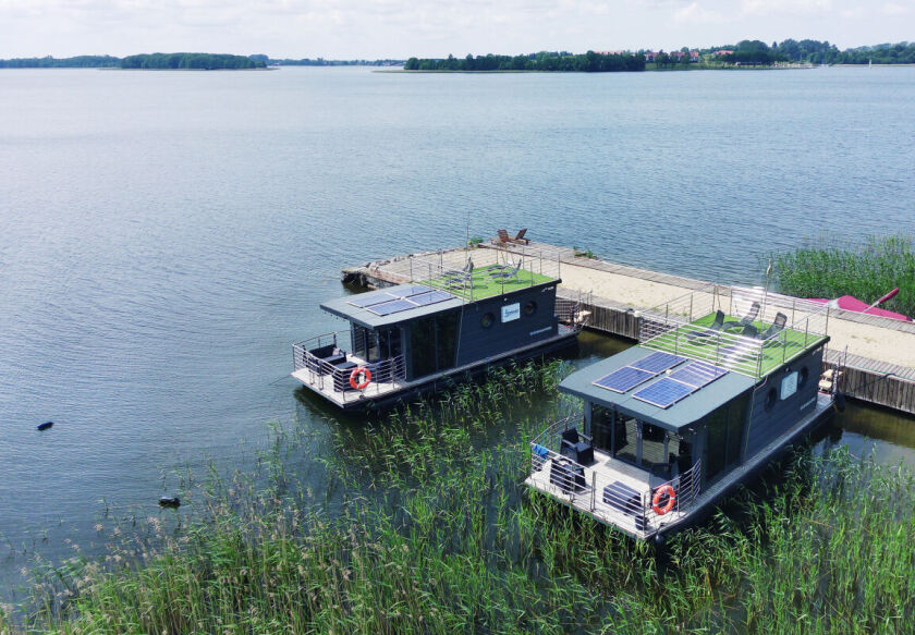 Domy na wodzie Topiko Czarter 3