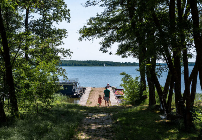 Domy na wodzie Topiko Czarter 17