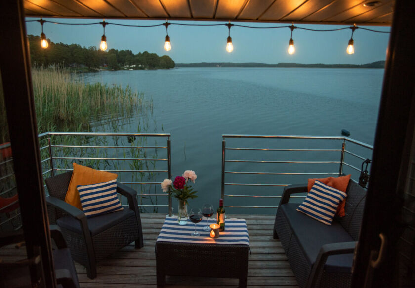 Domy na wodzie Topiko Czarter 32