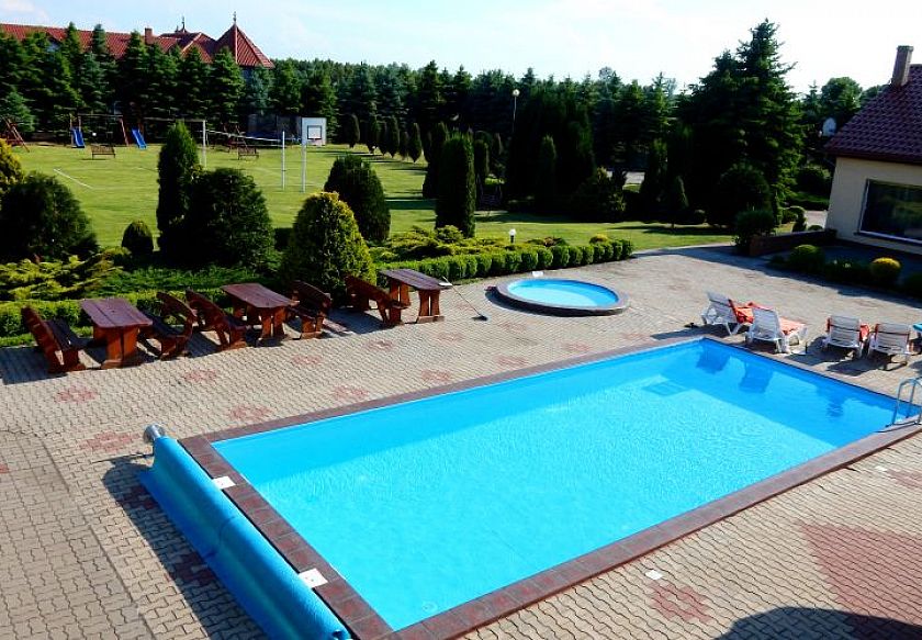 Dworek Jonatan k. Chłop&oacute;w 1