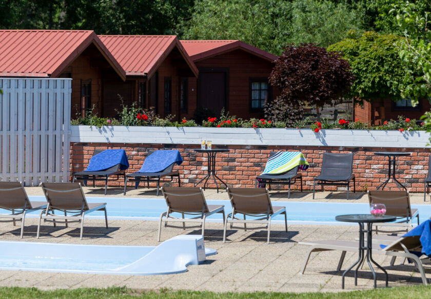 Dworek Zielińskich - domki, pokoje 15