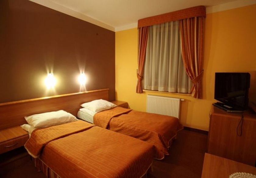 Hotel Batory - noclegi Szczawnica 