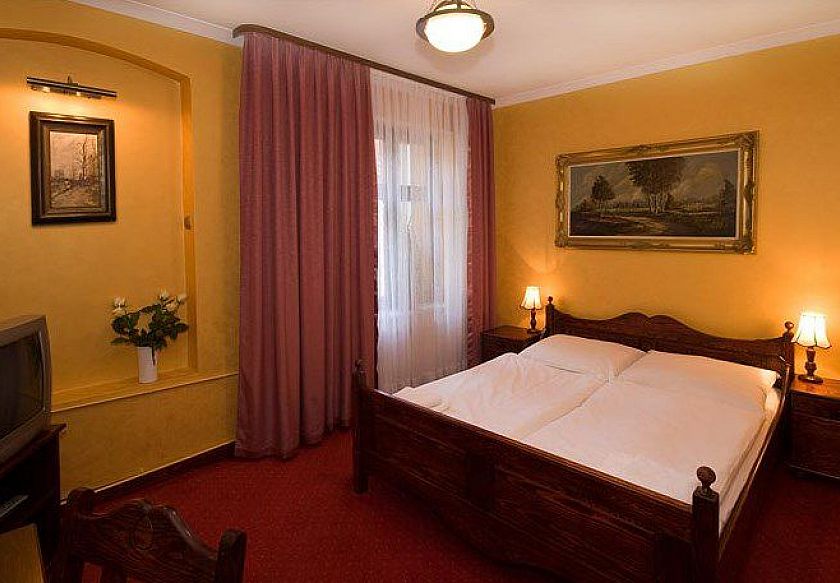 Hotel Retman - noclegi Toruń
