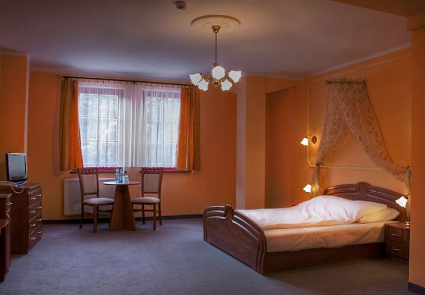 Hotel SPICHLERZ - noclegi Stargard Szczeciński