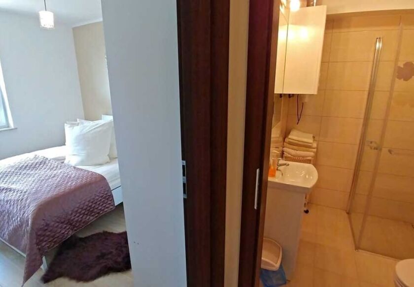 Komfortowy apartament z ogr&oacute;dkiem 12