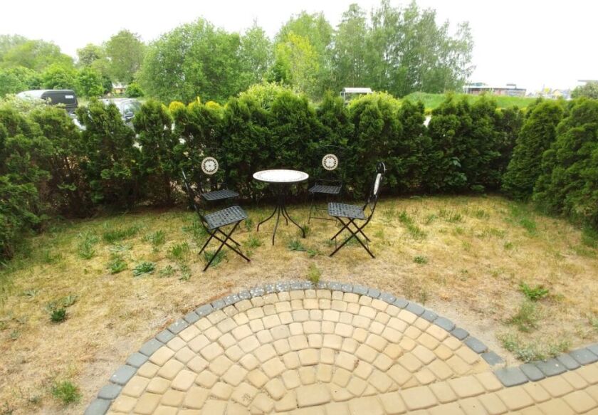 Komfortowy apartament z ogr&oacute;dkiem 14