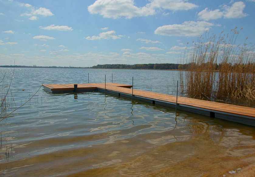 Luksusowe dwupoziomowe apartamenty i duże drewniane domki 14