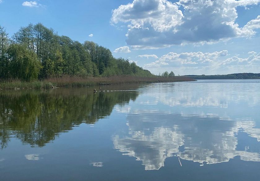 Luksusowe dwupoziomowe apartamenty i duże drewniane domki 36