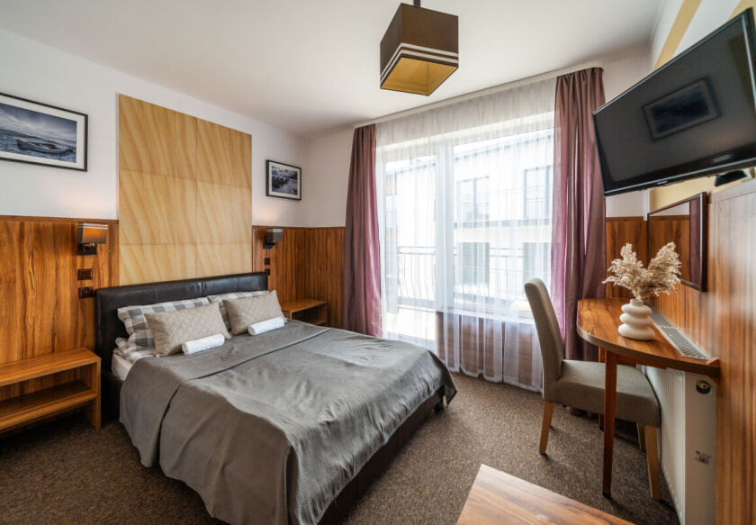 MAX MIELNO Apartamenty / Pokoje / Domki / Restauracja / Basen 4