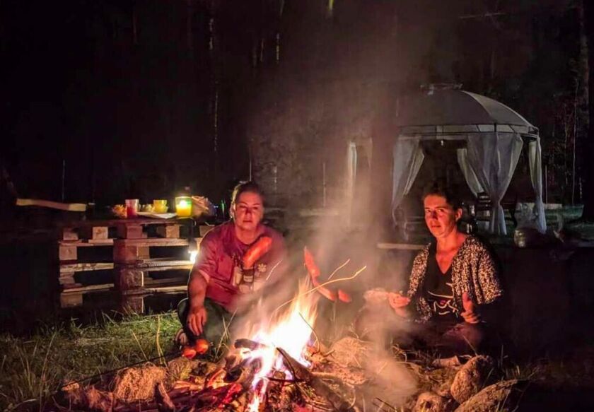 "Między Sosnami a Brzegiem Jeziora" 10