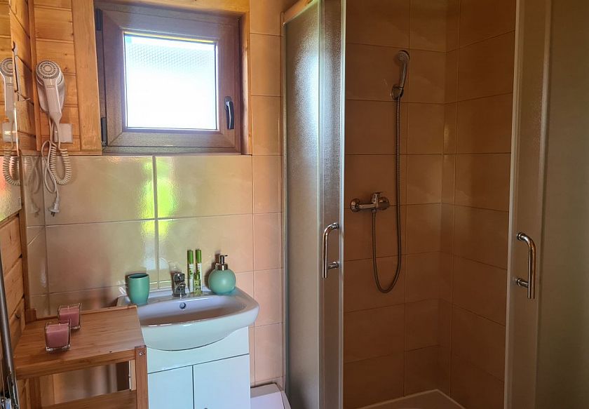 MORSKA DOLINA Domki 100m od PLAŻY- ANIMACJE -BASEN EKO 40