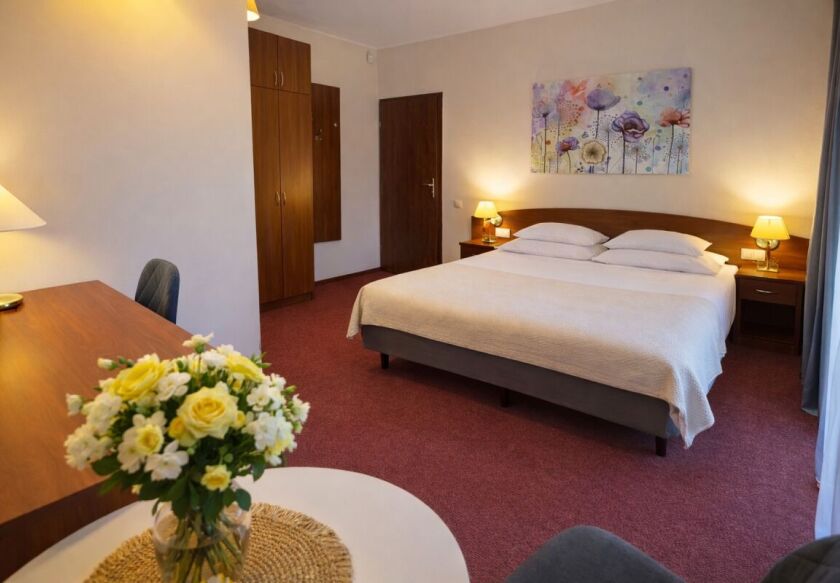 Morska Fala; pokoje, apartamenty, domki z bala 29