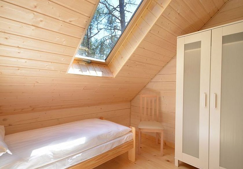 Morska Fala; pokoje, apartamenty, domki z bala 6