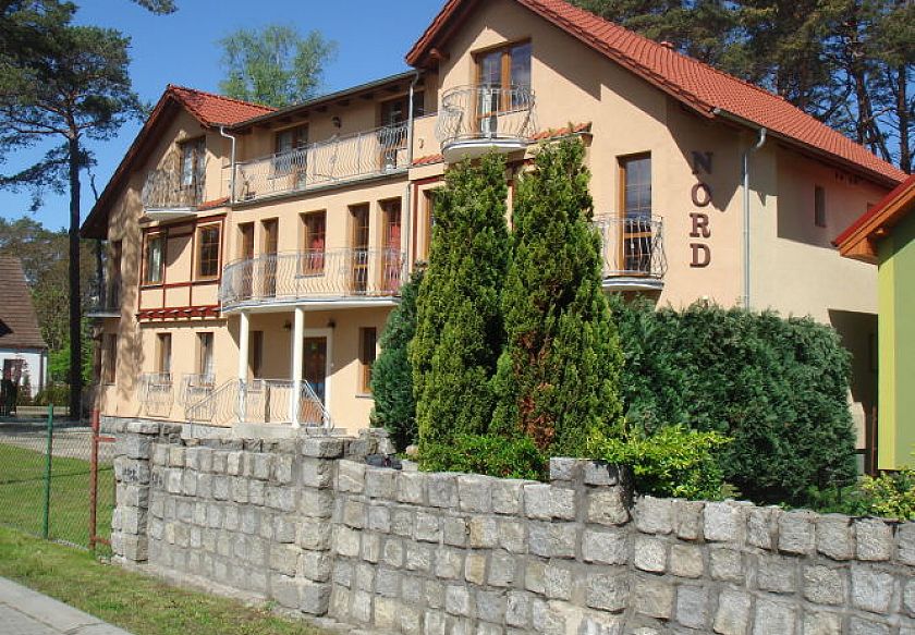 NORD Dom gościnny - noclegi Międzywodzie