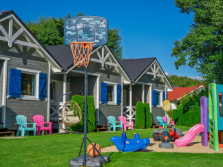 Nocleg w Dąbkach - Nowe Rodzinne Domki Przy Parku&hellip;