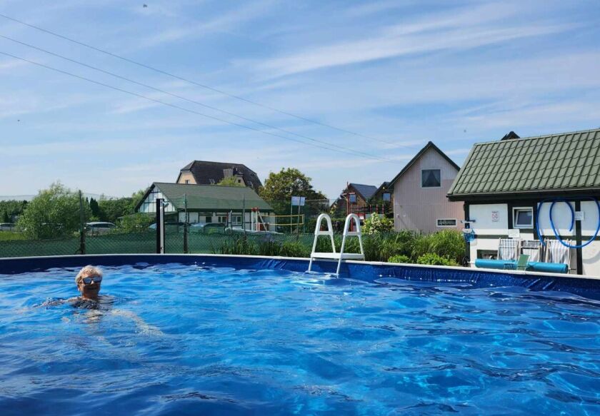 Duży basen 10x4,5 z podgrzewaną wodą