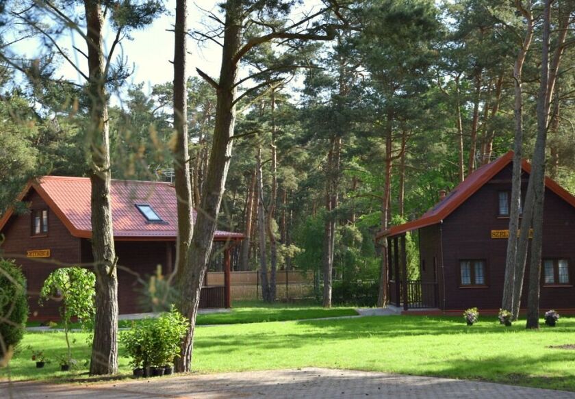 Ośrodek Szkoleniowo- Wypoczynkowy BAŻYNA - noclegi Pogorzelica