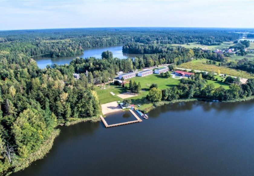 Ośrodek Wczasowy Ostr&oacute;w Pieckowski - noclegi Ostr&oacute;w Pieckowski