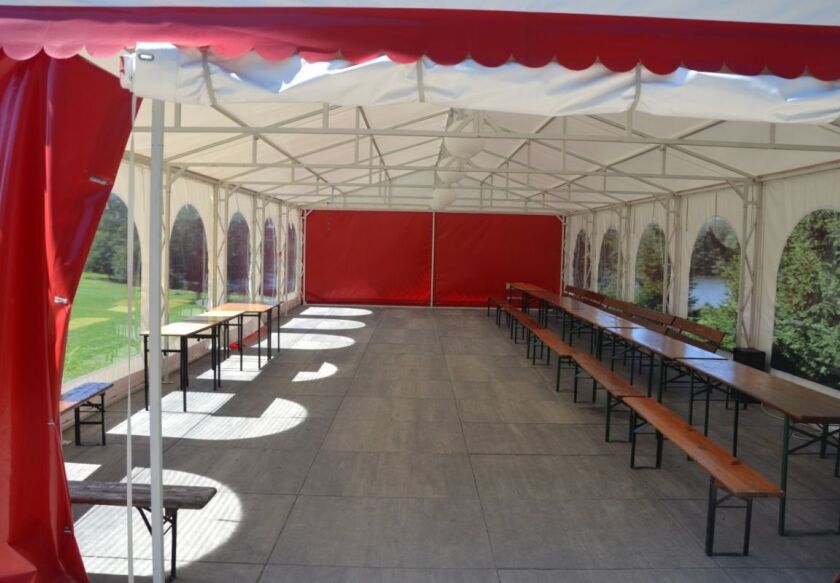 Ośrodek Wczasowy Ostr&oacute;w Pieckowski 28