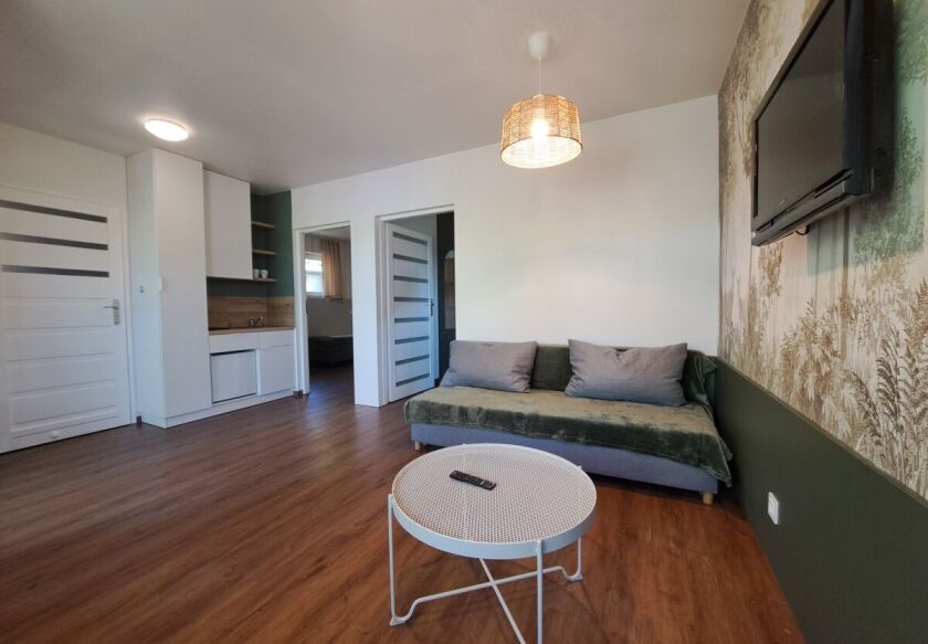 Ośrodek Wczasowy Ostr&oacute;w Pieckowski 7