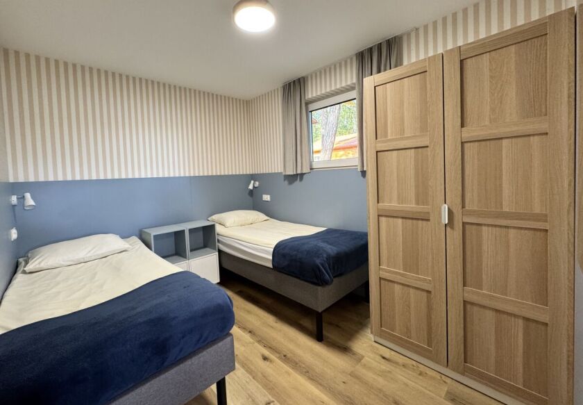 Ośrodek Wczasowy Ostr&oacute;w Pieckowski 16