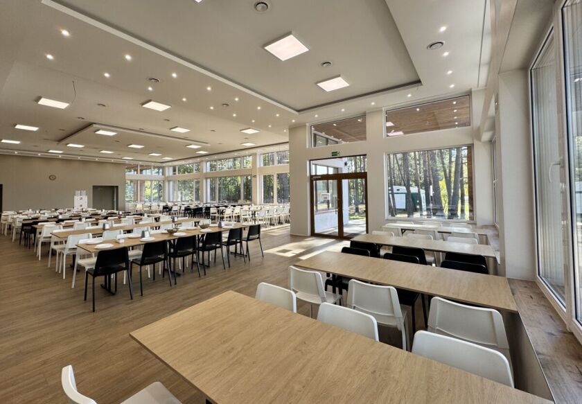 Ośrodek Wczasowy Ostr&oacute;w Pieckowski 21