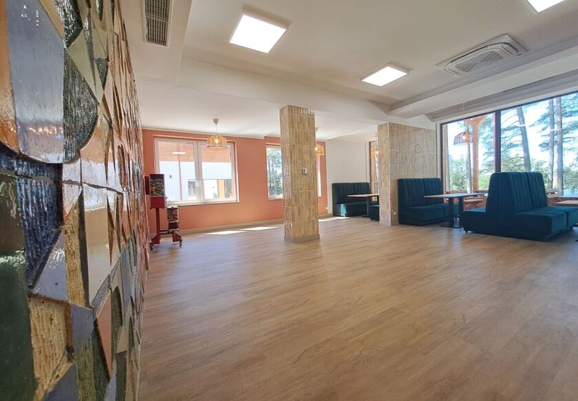 Ośrodek Wczasowy Ostr&oacute;w Pieckowski 25