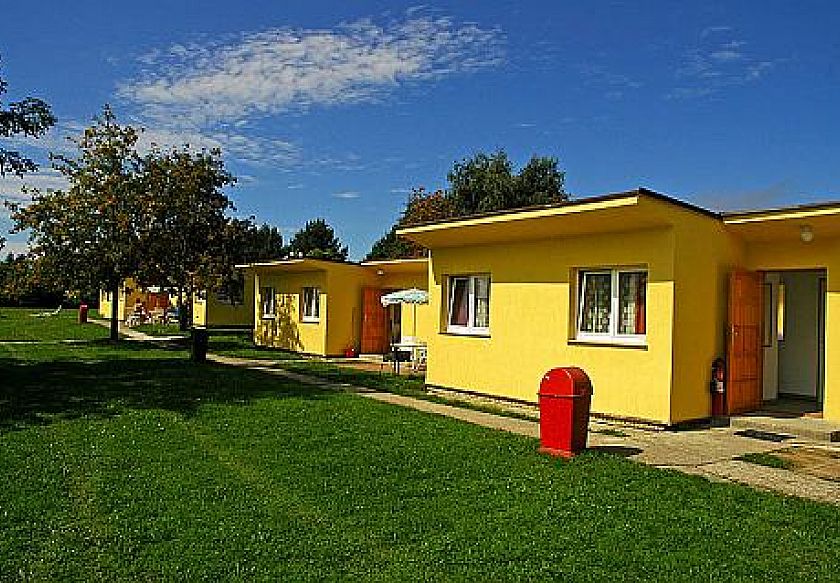 Ośrodek Wczasowy  - noclegi Sianożęty