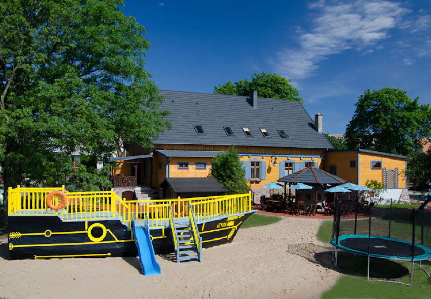 Ośrodek Wenecja domki i pokoje gościnne 24