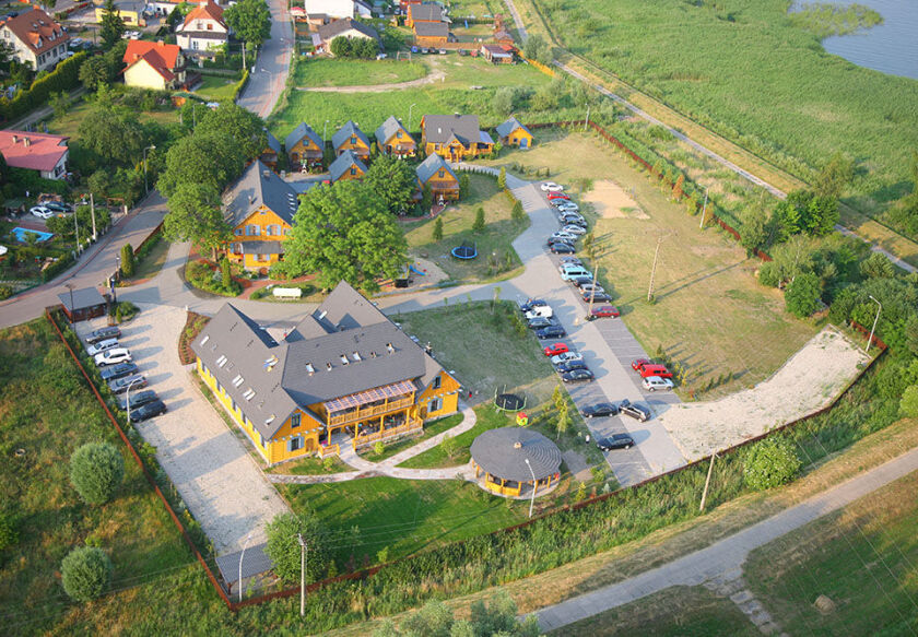 Ośrodek Wenecja domki i pokoje gościnne 66