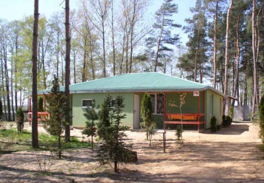 Ośrodek Wypoczynkowy ZACISZE - noclegi Koszel&oacute;wka