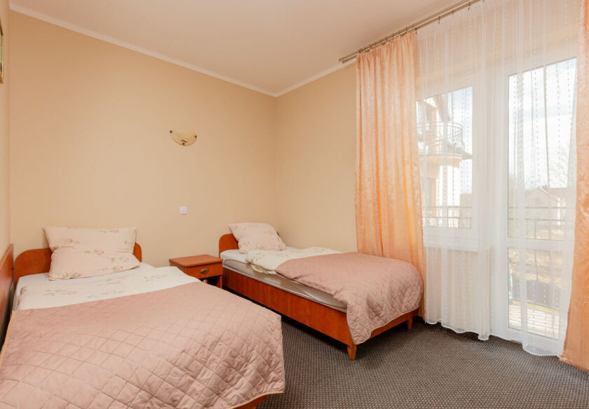 Pensjonat Piast Rewal 11