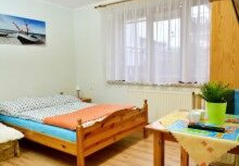 Pokoje Alicja 250m do plaży 6