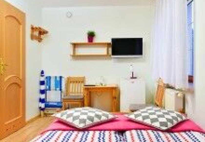 Pokoje Alicja 250m do plaży 4