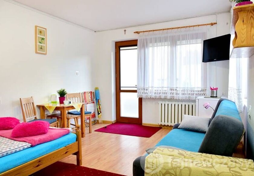 Pokoje Alicja 250m do plaży 8