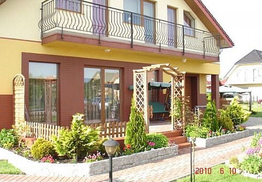 Pokoje Gościnne Agnieszka - noclegi Grzybowo