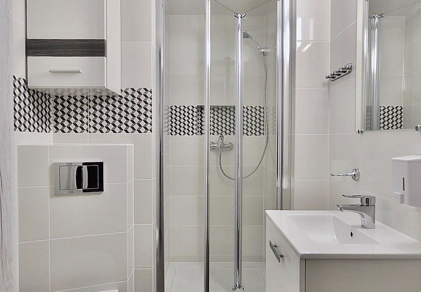 łazienka do pokoju 3-4 osob